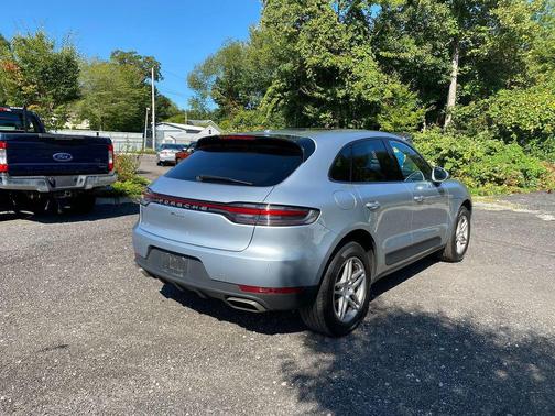 2019 Porsche Macan Base