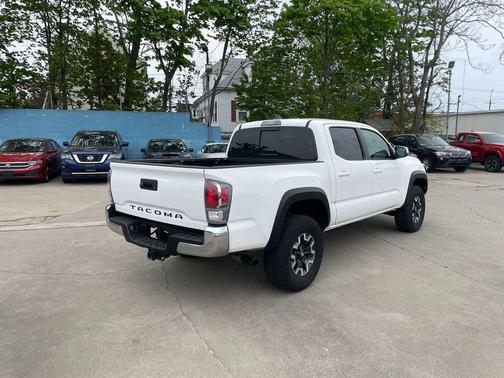 Ice Cap 2023 Toyota Tacoma TRD Sport