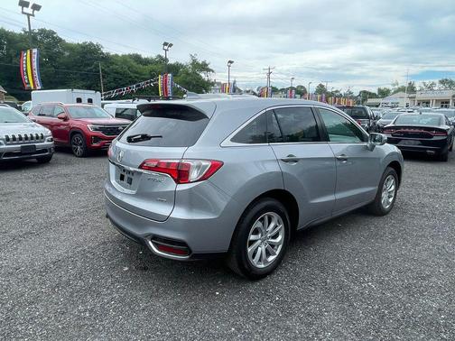 Lunar Silver Metallic 2018 Acura RDX Technology Package