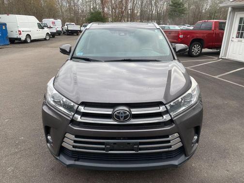 2017 Toyota Highlander Limited
