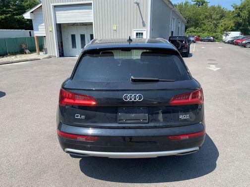 2018 Audi Q5 2.0T Prestige