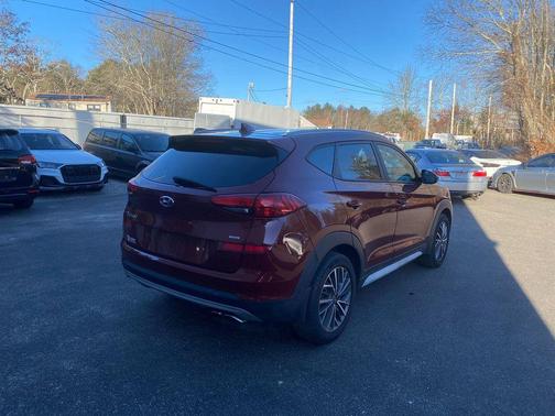 2019 Hyundai TUCSON SE