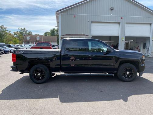 2018 Chevrolet Silverado 1500 2LT