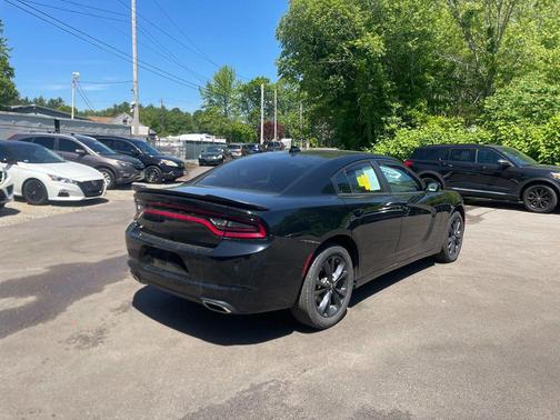 Pitch Black Clearcoat 2023 Dodge Charger SXT