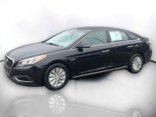 Eclipse Black 2017 Hyundai SONATA Hybrid SE