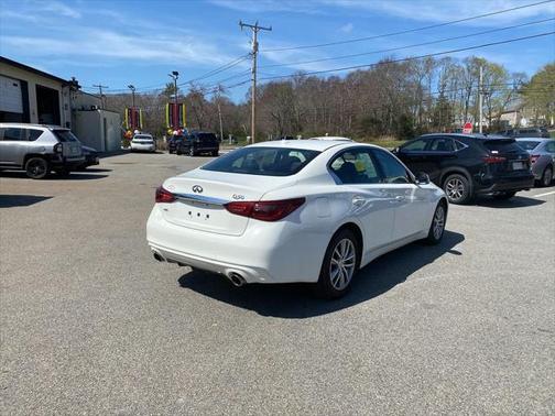 2022 INFINITI Q50 Base
