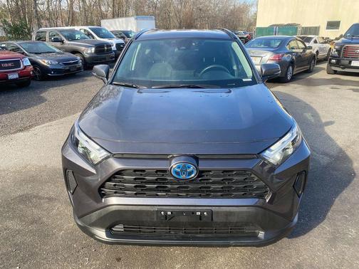 2024 Toyota RAV4 Hybrid LE