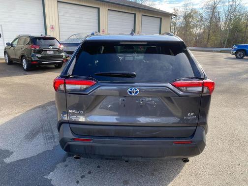 2024 Toyota RAV4 Hybrid LE