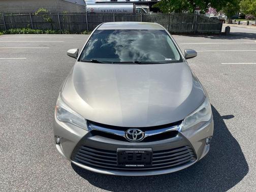 Creme Brulee Mica 2015 Toyota Camry LE