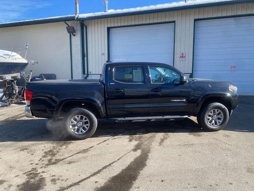2019 Toyota Tacoma SR5