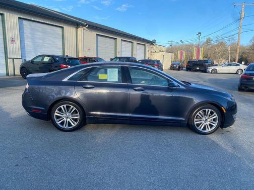 2013 Lincoln MKZ Hybrid Base