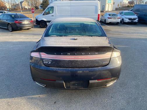 2013 Lincoln MKZ Hybrid Base
