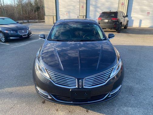 2013 Lincoln MKZ Hybrid Base