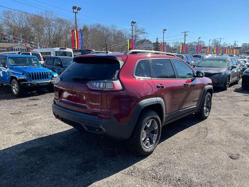 2019 Jeep Cherokee Trailhawk