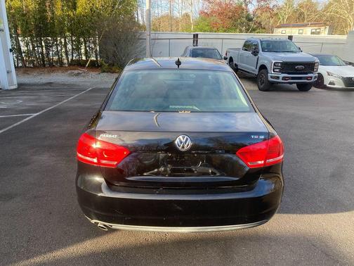 2015 Volkswagen Passat 1.8T Auto SE