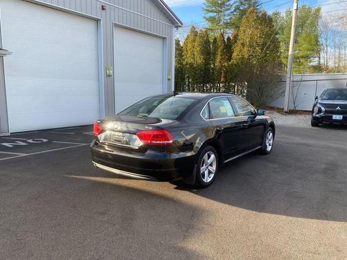 2015 Volkswagen Passat 1.8T Auto SE