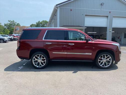 2017 Cadillac Escalade Premium Luxury