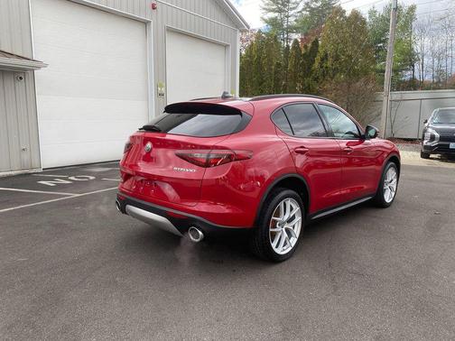 2018 Alfa Romeo Stelvio Ti Sport