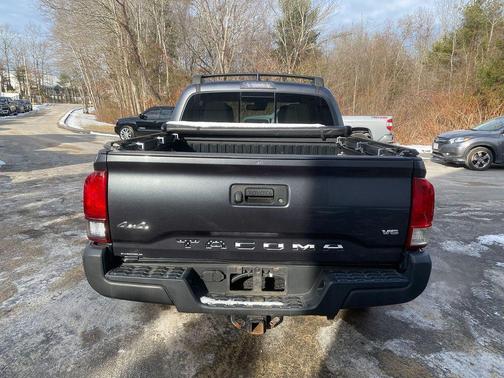 2021 Toyota Tacoma SR5