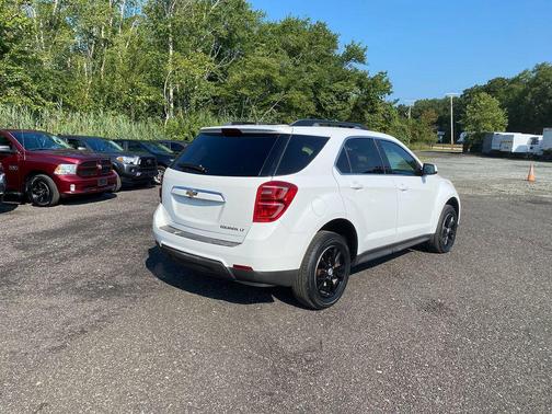 Summit White 2016 Chevrolet Equinox LT
