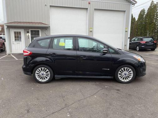 2017 Ford C-Max Hybrid SE