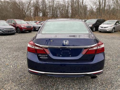 Modern Steel Metallic 2017 Honda Accord LX