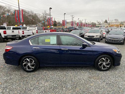 Modern Steel Metallic 2017 Honda Accord LX