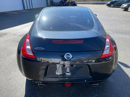 2016 Nissan 370Z Sport