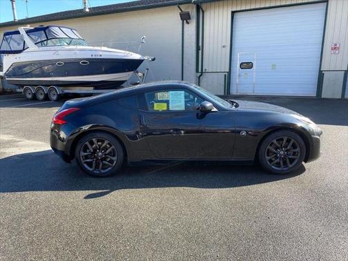 2016 Nissan 370Z Sport