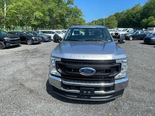 Iconic Silver Metallic 2022 Ford F-250 XL