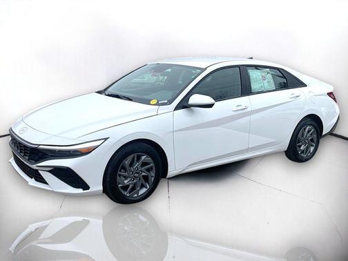 2025 Hyundai ELANTRA HEV Blue