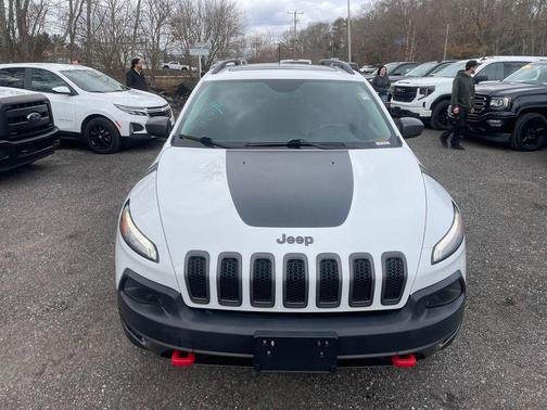 Bright White 2016 Jeep Cherokee Trailhawk