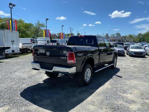 2018 RAM 2500 Laramie Crew Cab 4x4 6'4' Box