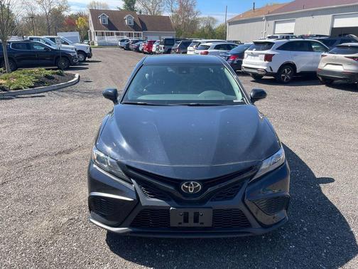 Midnight Black Metallic 2024 Toyota Camry SE