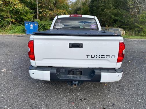 2020 Toyota Tundra SR5
