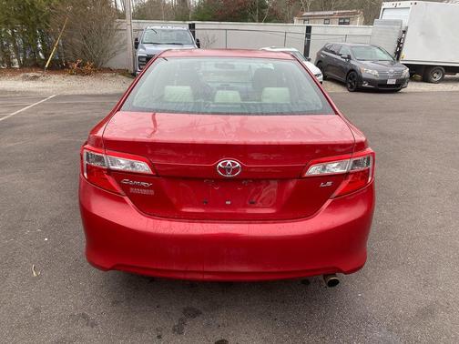 2014 Toyota Camry LE