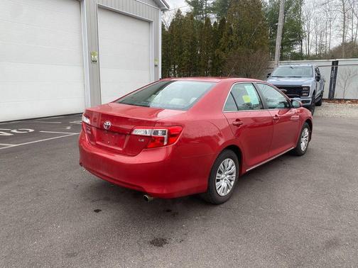2014 Toyota Camry LE