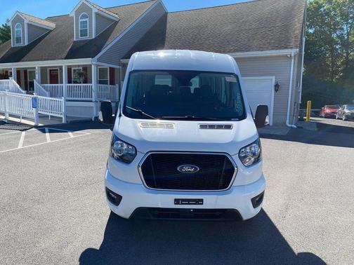 Oxford White 2023 Ford Transit-350 XLT