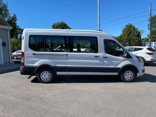 Oxford White 2023 Ford Transit-350 XLT