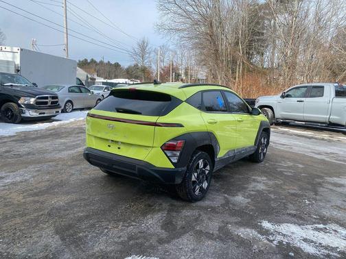 2024 Hyundai KONA SEL