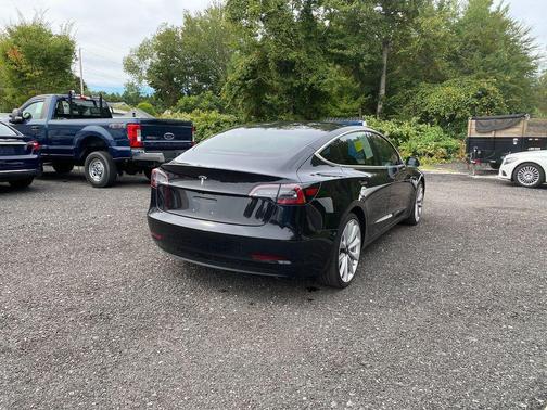 2018 Tesla Model 3 Performance