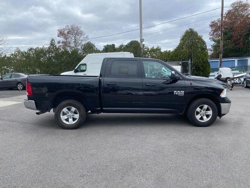 2023 RAM 1500 Classic SLT