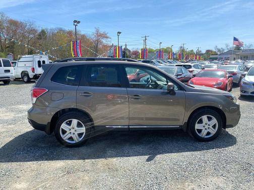 2017 Subaru Forester 2.5i Touring