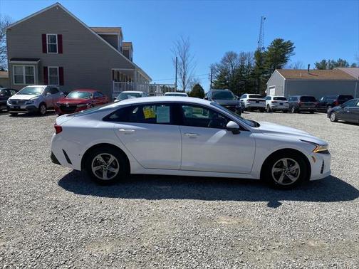 2023 Kia K5 LXS
