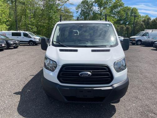 Oxford White 2019 Ford Transit-250 Base