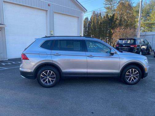 2020 Volkswagen Tiguan 2.0T SE 4MOTION