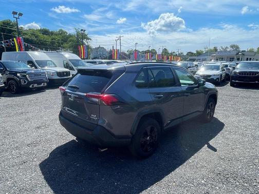Magnetic Gray Metallic 2021 Toyota RAV4 Hybrid XLE