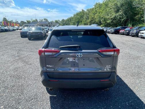 Magnetic Gray Metallic 2021 Toyota RAV4 Hybrid XLE
