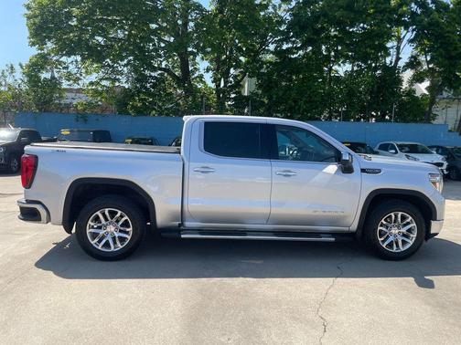 Quicksilver Metallic 2020 GMC Sierra 1500 SLT