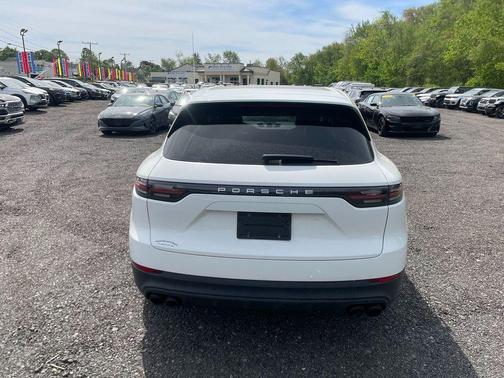 White 2020 Porsche Cayenne S